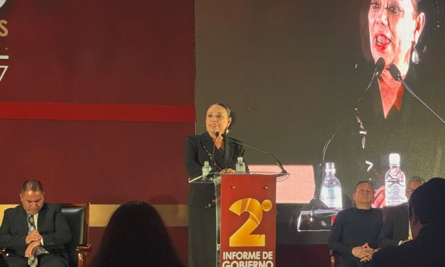 “A mí no me brinca nadie”, advierte Lorena García durante su informe