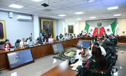 Proponen presea para mujeres destacadas