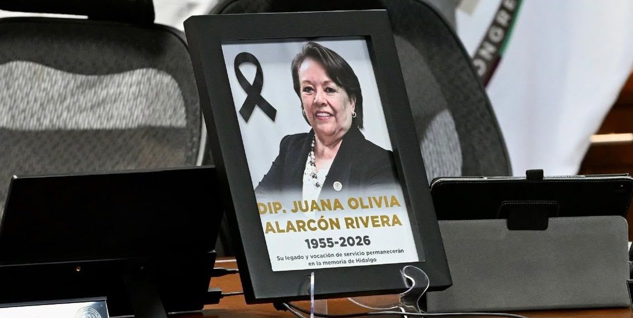 Diputados honran legado de Juana Alarcón