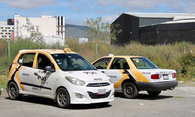 Menchaca cierra la puerta a otro aumento en tarifa de taxis