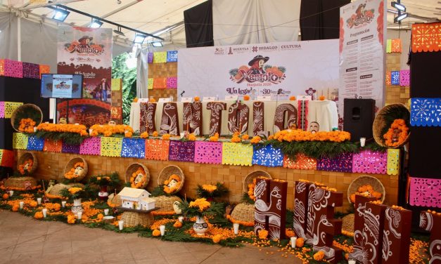 Hidalgo lleva tradición del Xantolo a la CDMX
