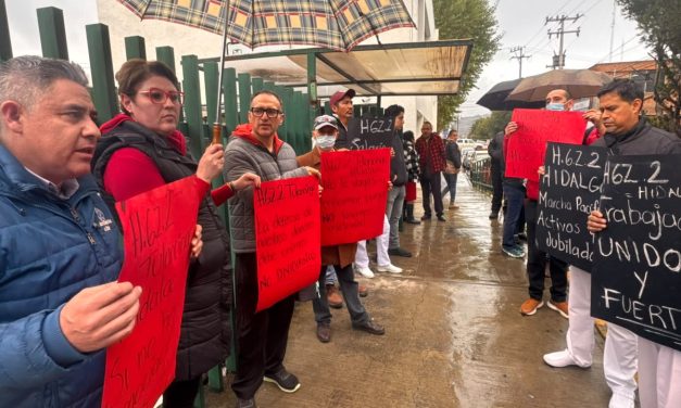 Protestan trabajadores del IMSS por falta de insumos y abusos sindicales