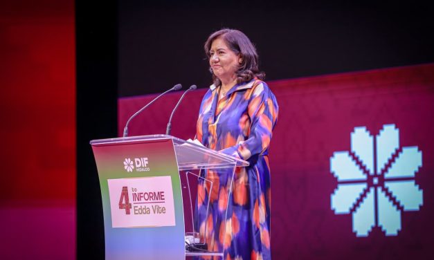 Edda Vite rinde Cuarto Informe al frente del DIFH