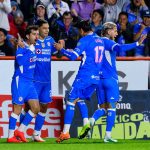 Cruz Azul derrota 2-1 a Pachuca en el Hidalgo