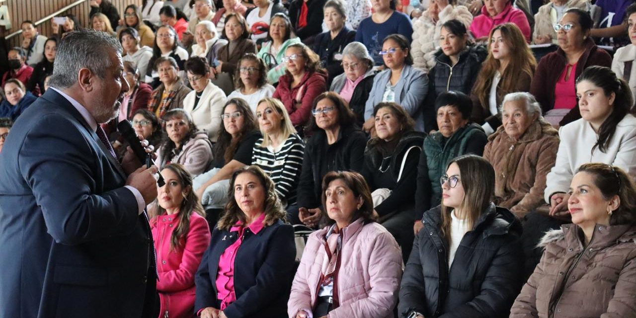 Fundación Doña Margarita socializa sobre cáncer de mama en Hidalgo