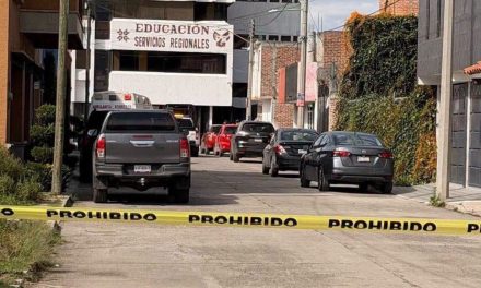 Asesinan a trabajador de la SEPH afuera de oficinas en Tulancingo